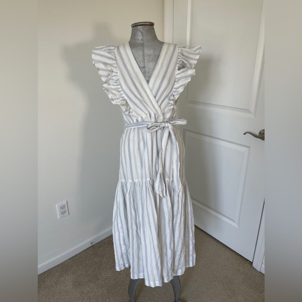 Rebecca Taylor pin stripe summer dress with flirty sleeves like new!
